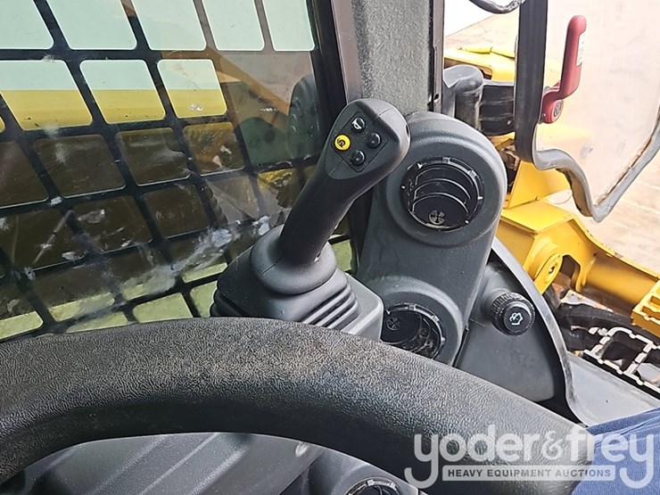 2022-caterpillar-299d3-xe-image-33