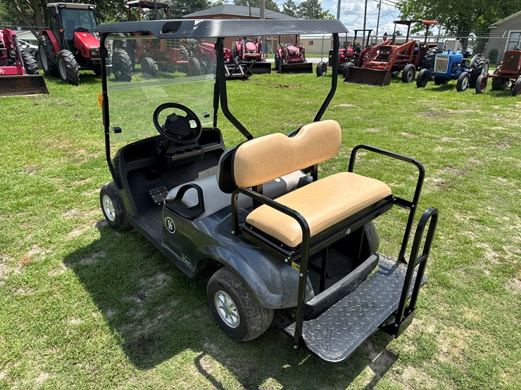 2019-ezgo-txt-elite-golf-cart-w/-folding-rear-seat-windsheild.-lithium-battery,-and-charger-image-4