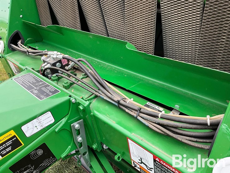 2021-john-deere-560r-image-9