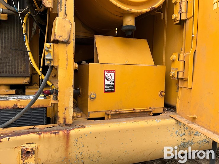 1999-deere-450-lc-image-17