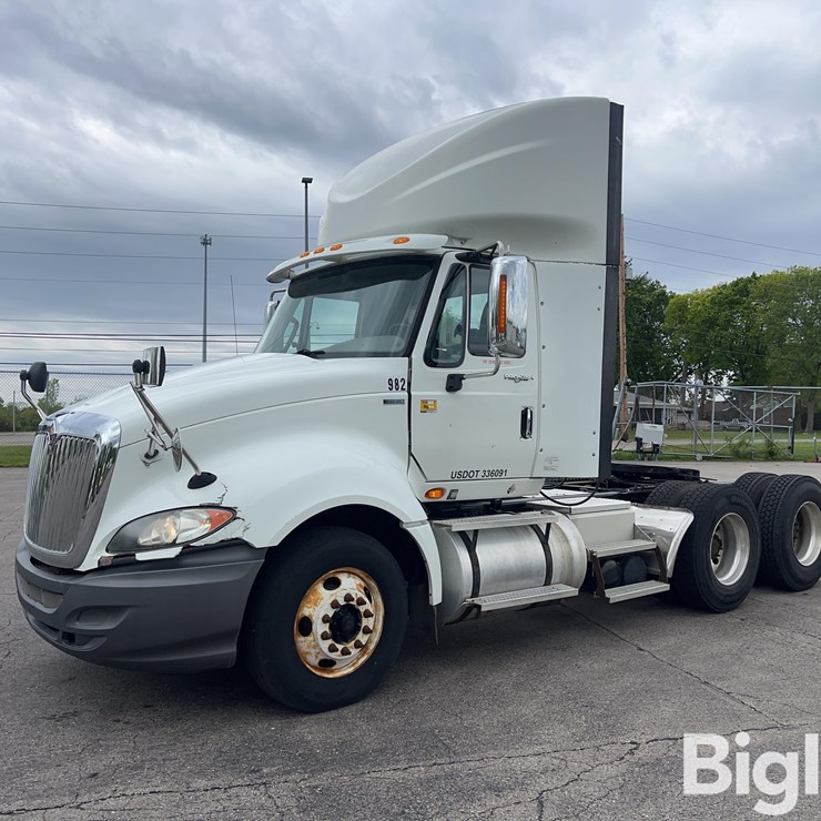 2012 INTERNATIONAL PROSTAR