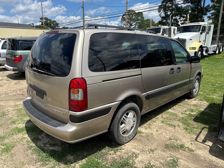 1998-chevrolet-venture-ls-image-3