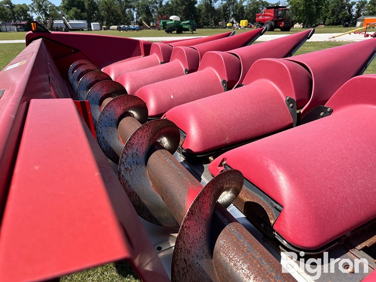 case-ih-3412-image-14