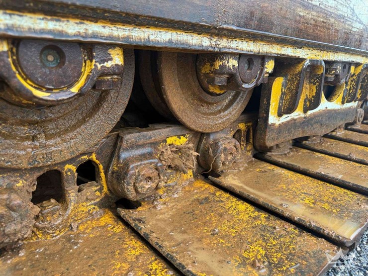 2021-deere-850l-wlt-image-56
