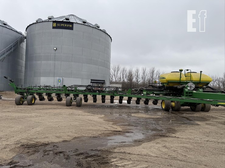 2023-john-deere-db90-image-19