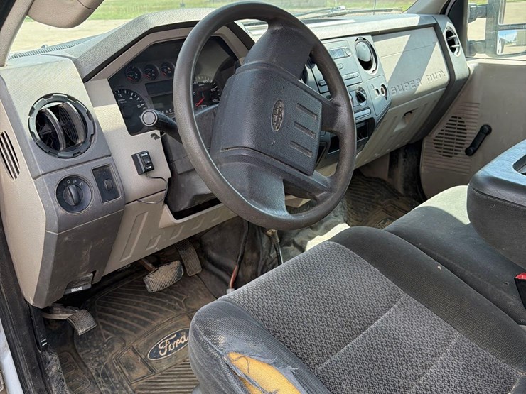 2008-ford-f250-image-35