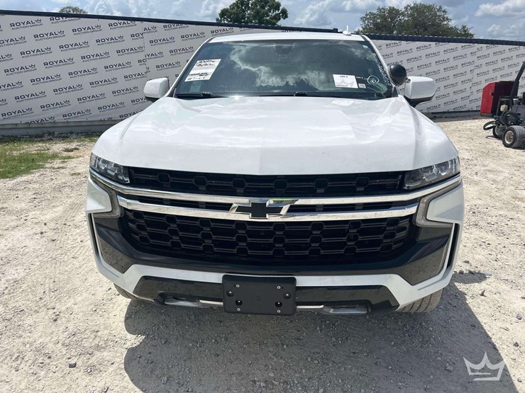 2023-chevrolet-tahoe-image-1