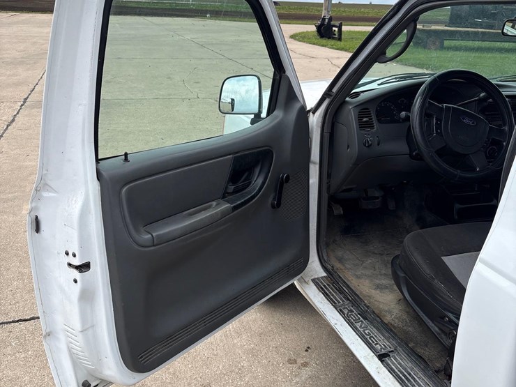 2005-ford-ranger-image-28