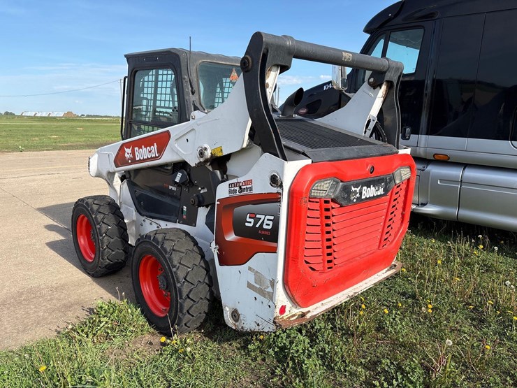 2021-bobcat-s76-image-3