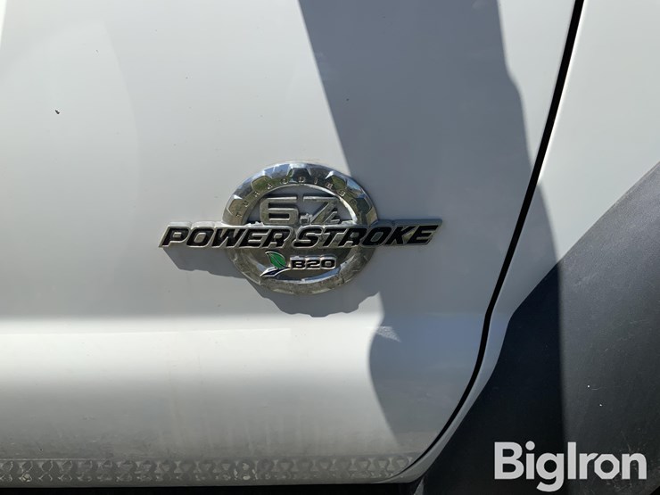 2015-ford-f550-image-13