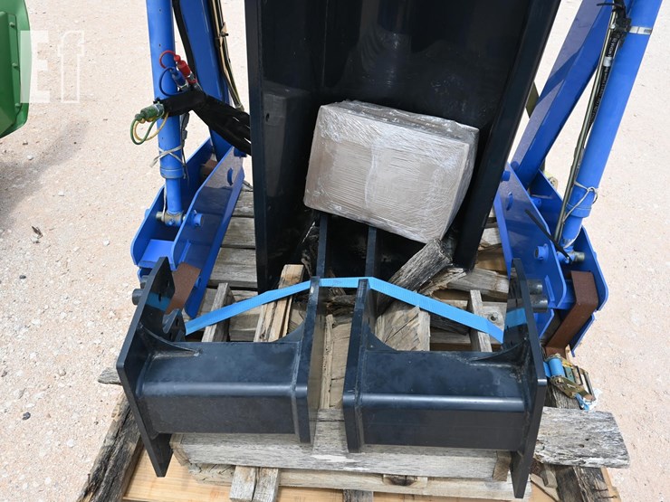 front-end-loader-attachment-unknown-image-3