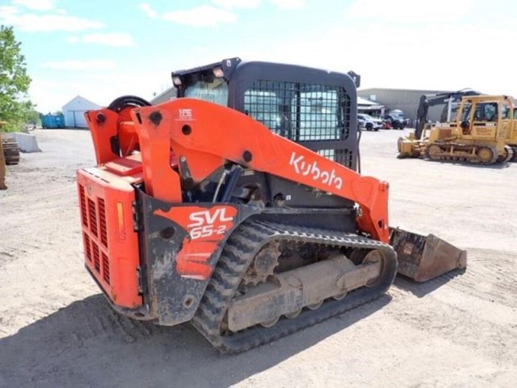 2023-kubota-svl65-2-image-5