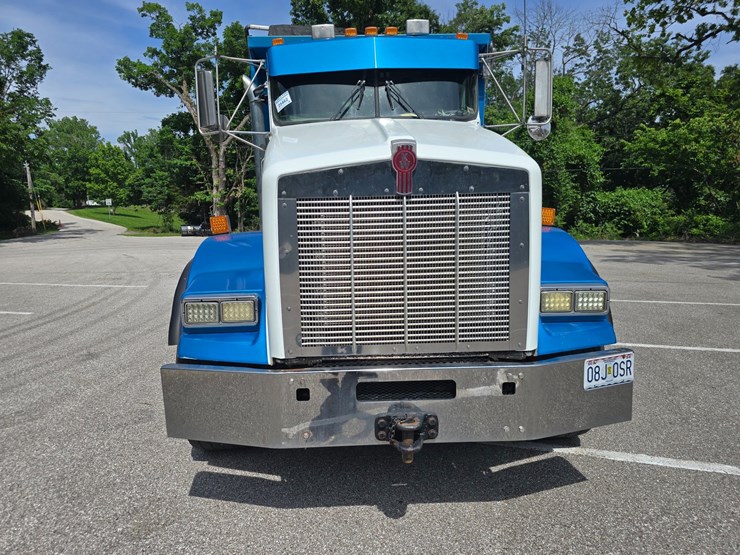 2003-kenworth-t800-image-33