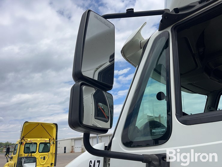 2016-international-transtar-8600-image-14
