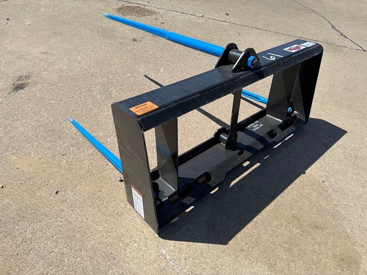 heavy-duty-stout-skidloader-3-prong-bale-spear-image-3