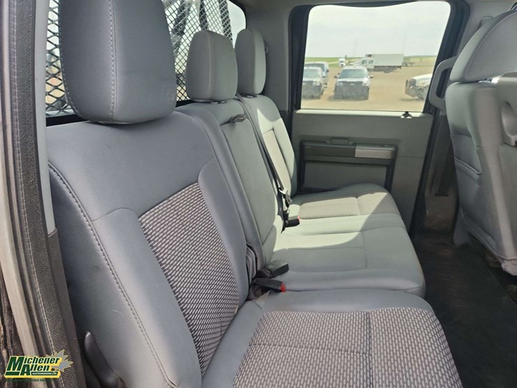 2011-ford-f350-image-17