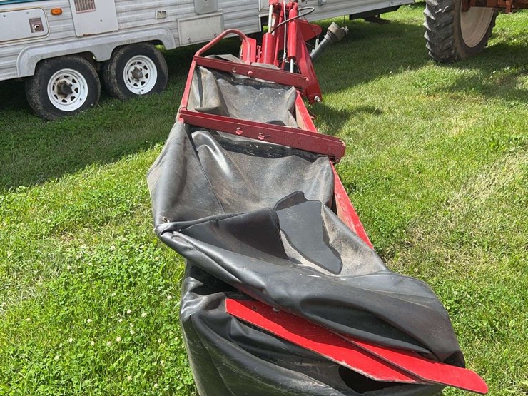 2025-case-ih-md92-image-5