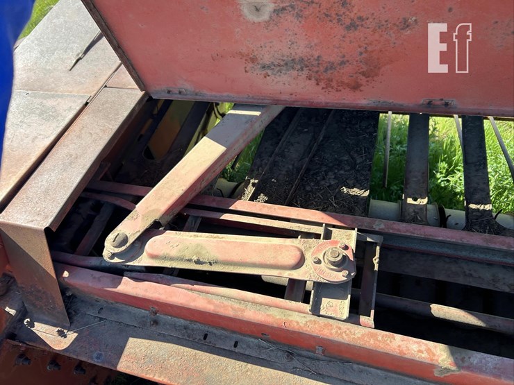 new-holland-269-image-17