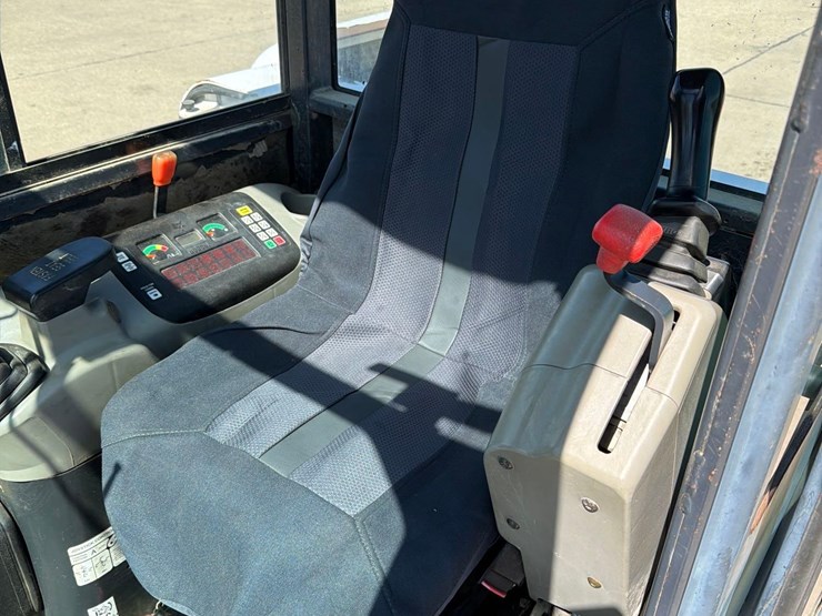 2001-bobcat-331e-image-44