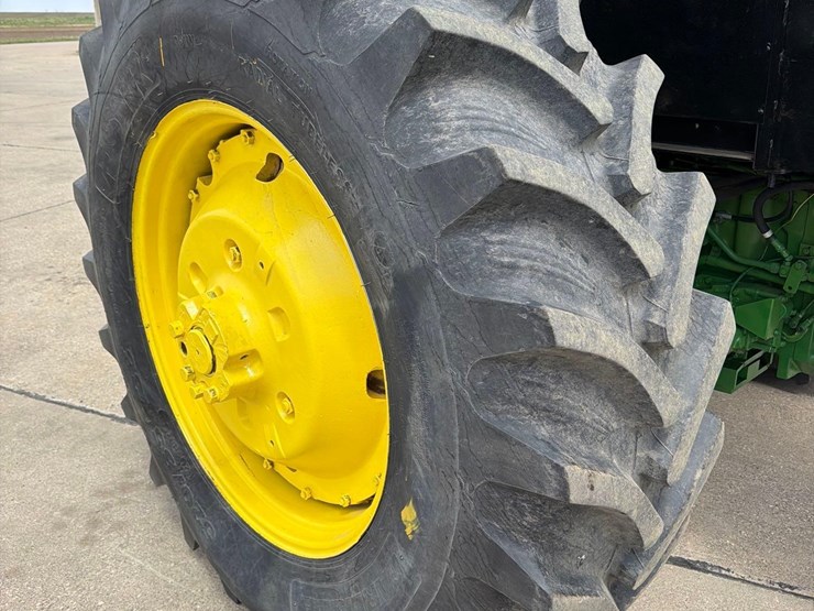 john-deere-4640-image-20