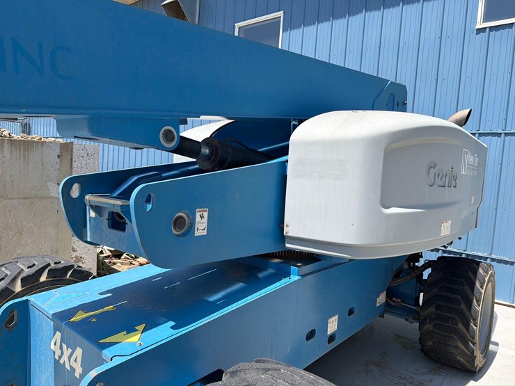 2013-genie-s85-image-9