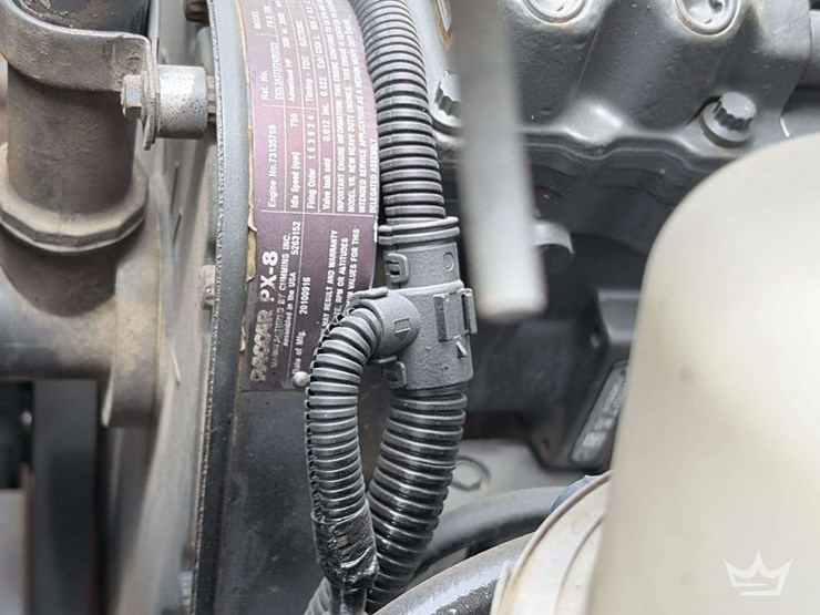 2011-kenworth-t300-image-15