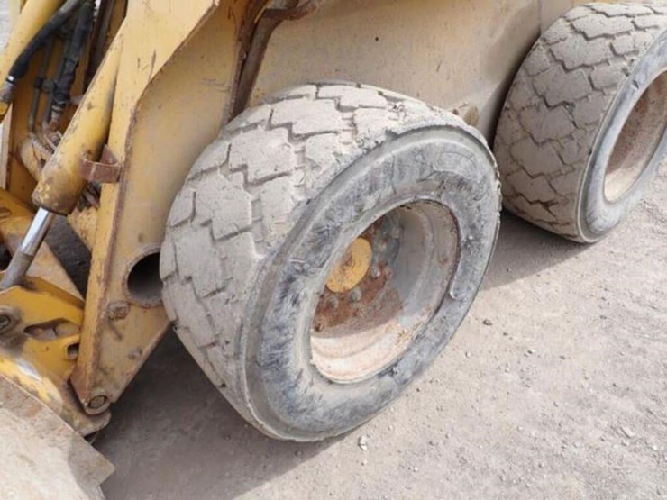 2008-john-deere-328-image-25