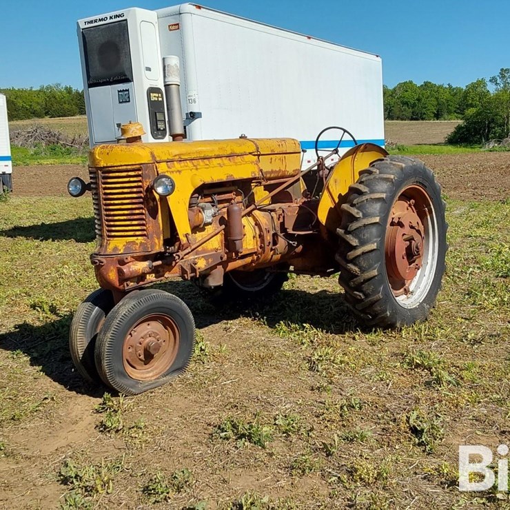 1948 MINNEAPOLIS MOLINE UTU