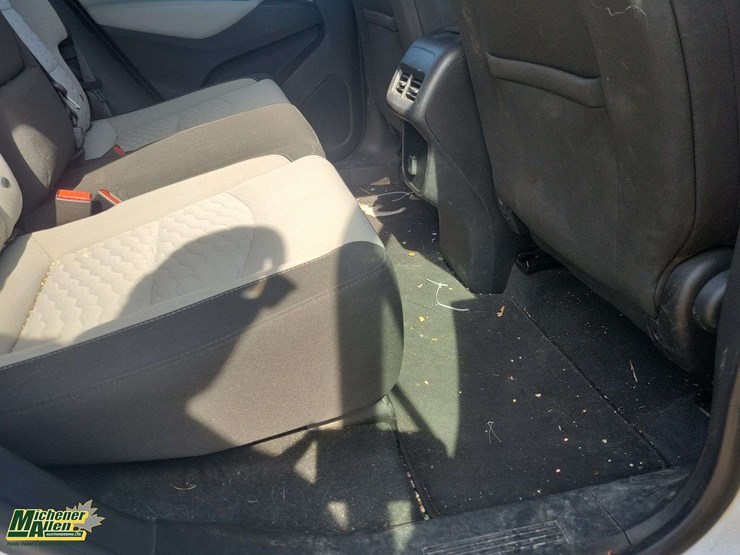 2018-chevrolet-equinox-image-27