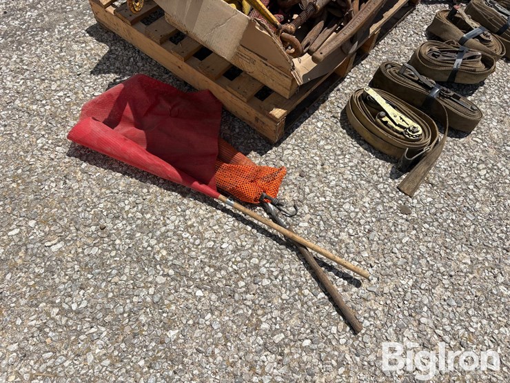 pallet-of-straps-&-binders-image-12