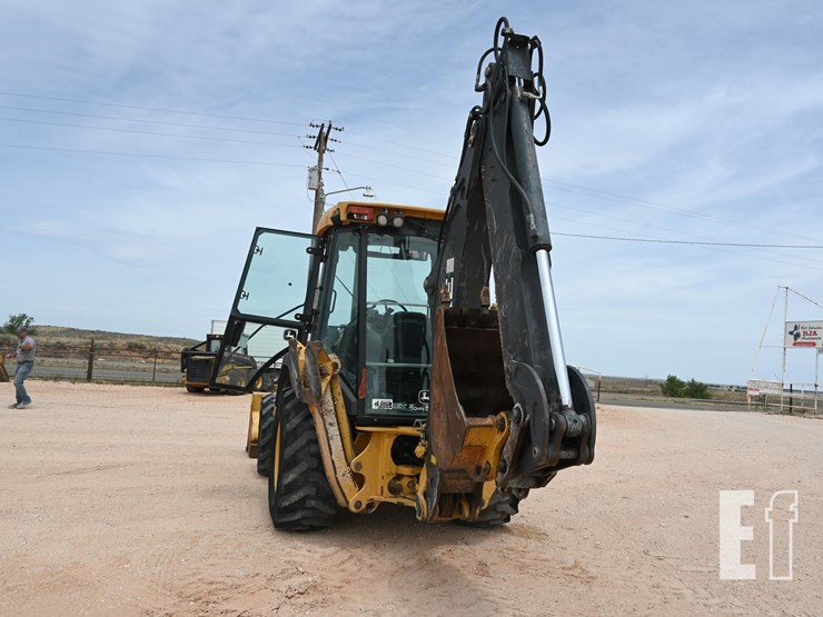2011-deere-310sj-image-13