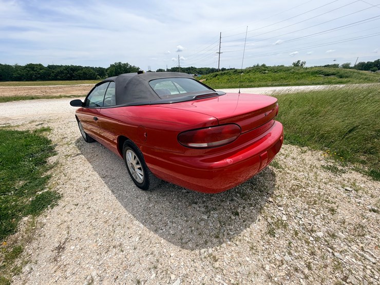 #24069-•-1997-chrysler-sebring-passenger-car-image-6