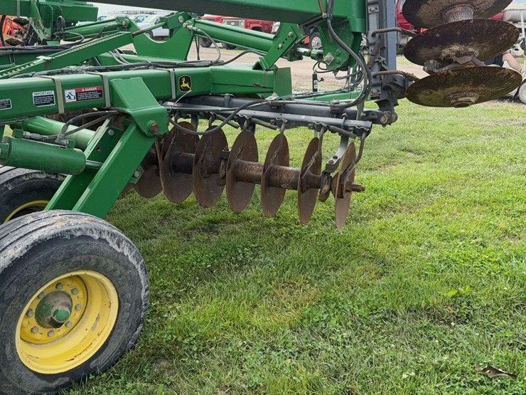 john-deere-637-image-16