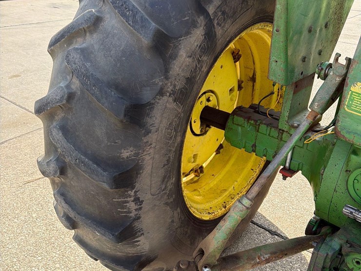 john-deere-4020-image-26