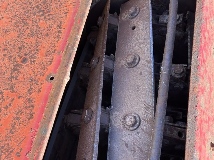 new-holland-892-image-20
