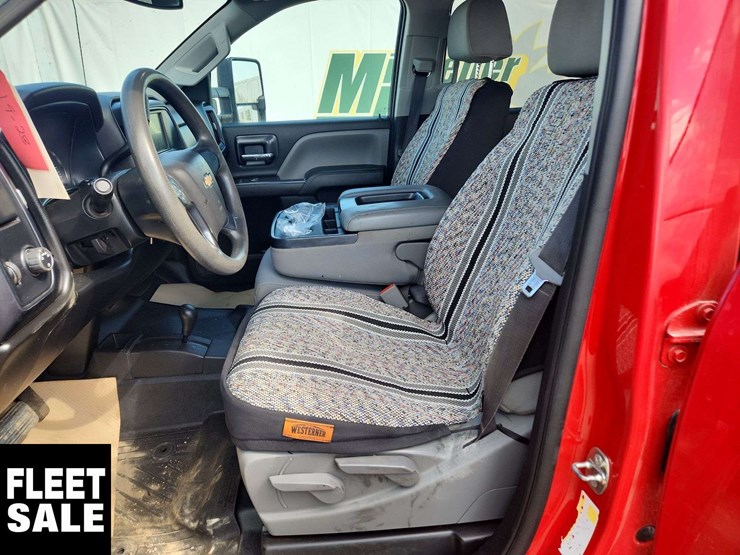 2019-chevrolet-silverado-3500hd-image-16