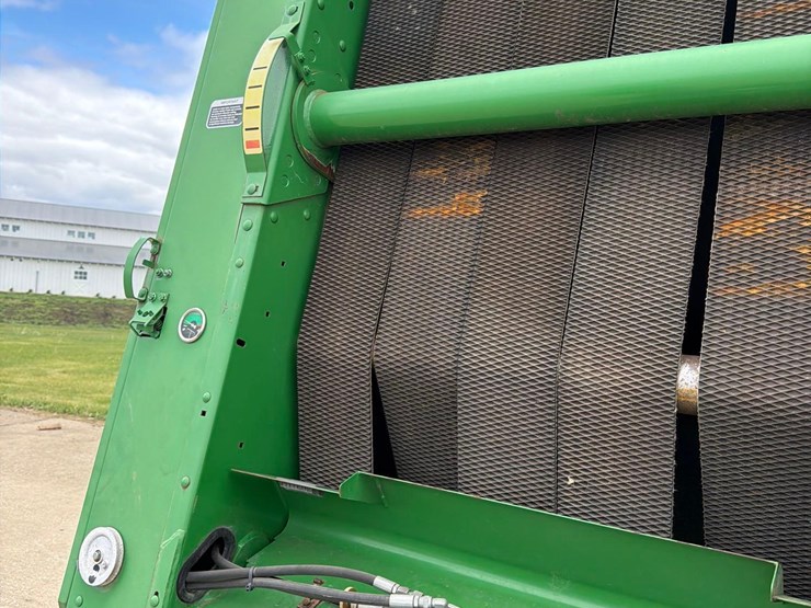 john-deere-469-image-31