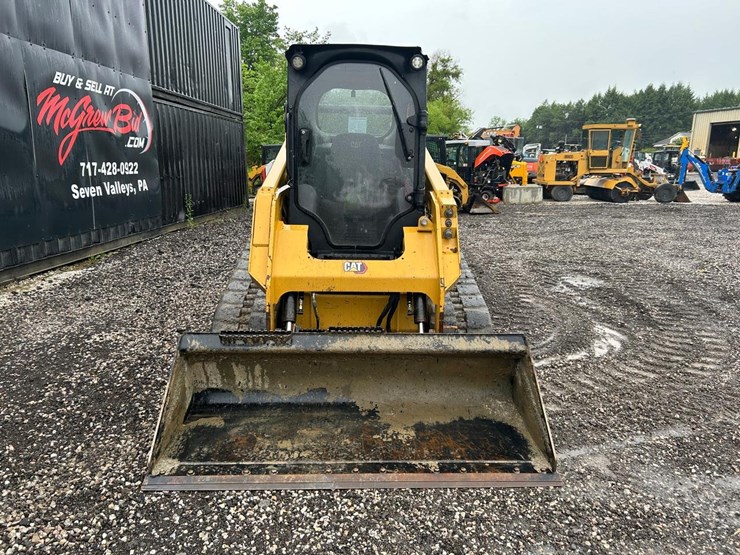 2022-caterpillar-259d3-image-7