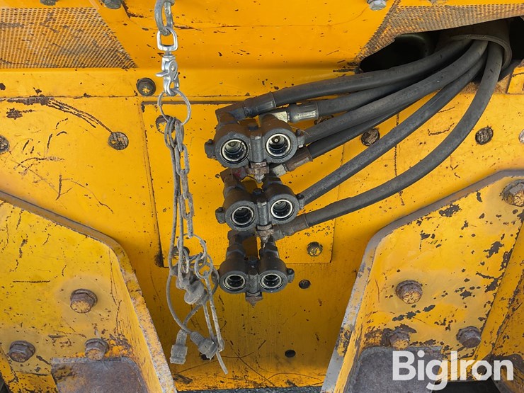 1990-deere-850b-image-15