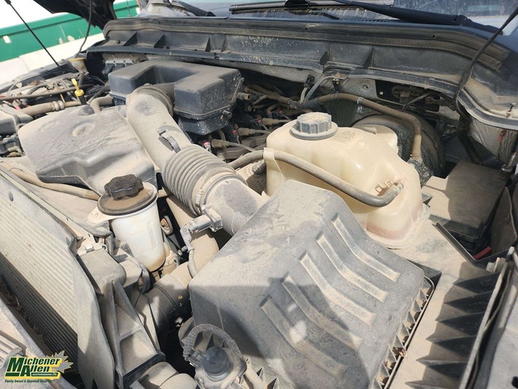 2011-ford-f350-image-24