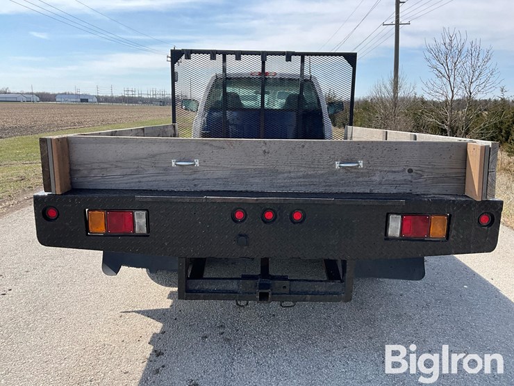 2004-chevrolet-silverado-3500-image-6