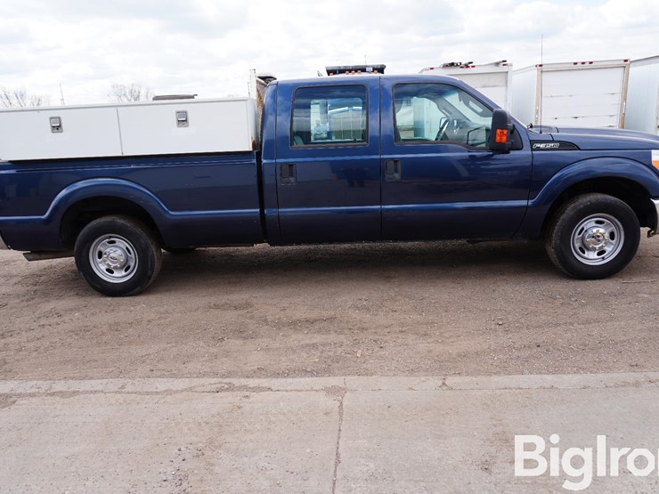 2016-ford-f350-xl-image-4