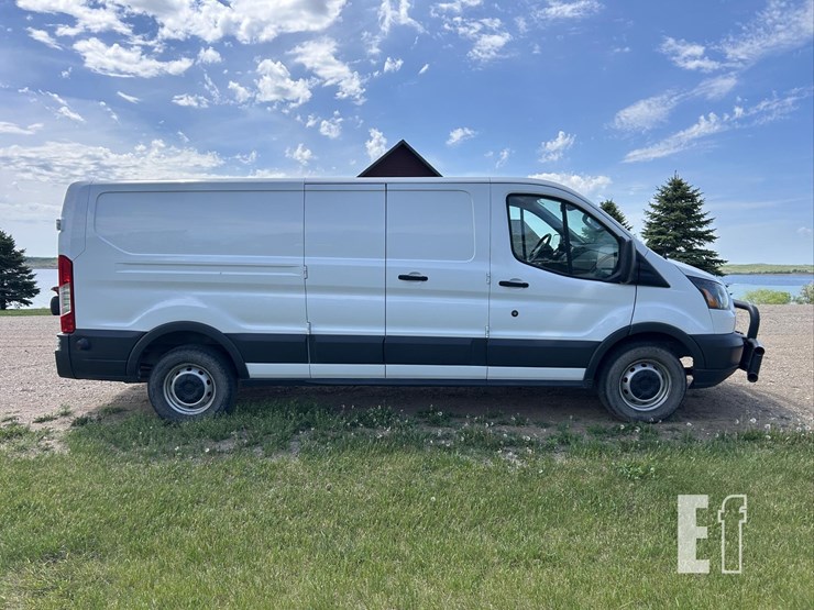 2018-ford-transit-image-4