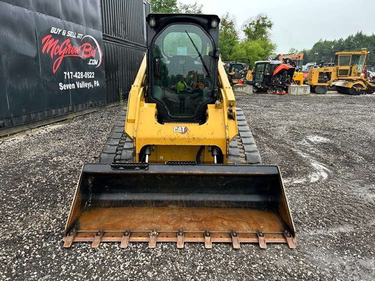 2023-caterpillar-279d3-image-7