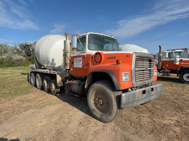 1996-ford-lt9000-image-3