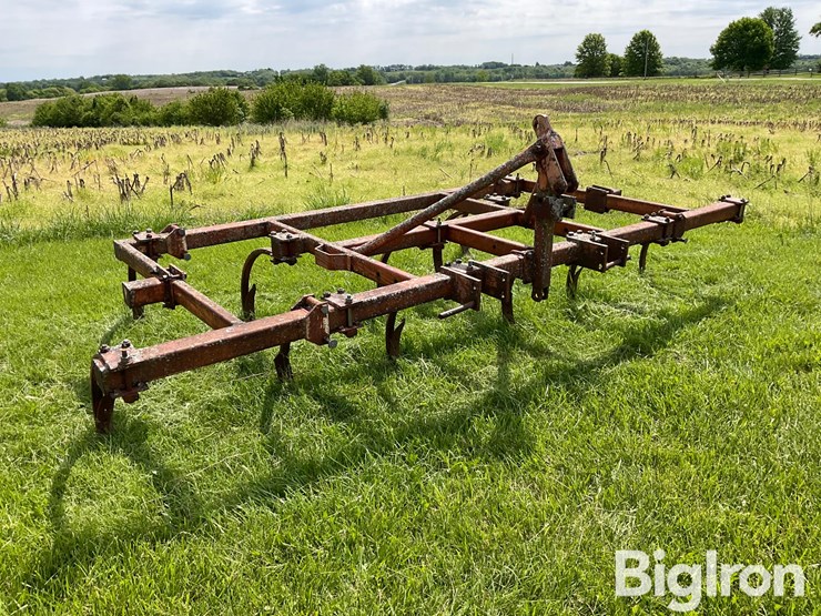 chisel-plow-image-3