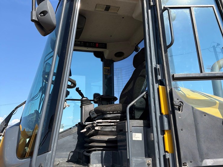 deere-344l-image-33