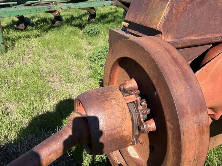 new-holland-269-image-6