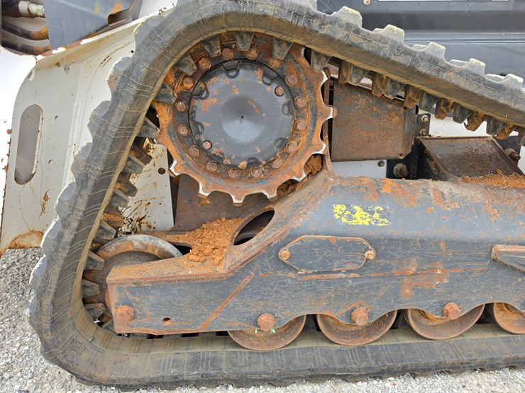 2021-bobcat-t66-image-15