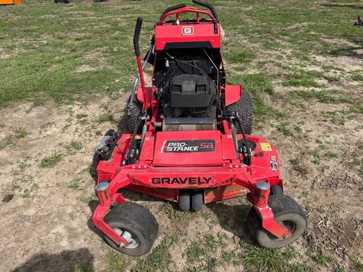 gravely-prostance-52-image-2